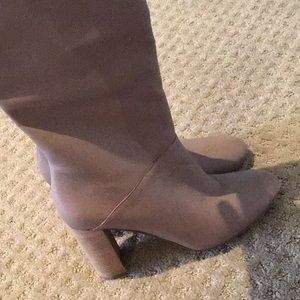 Buttery soft leather boots cole Hann. Worn 1 time